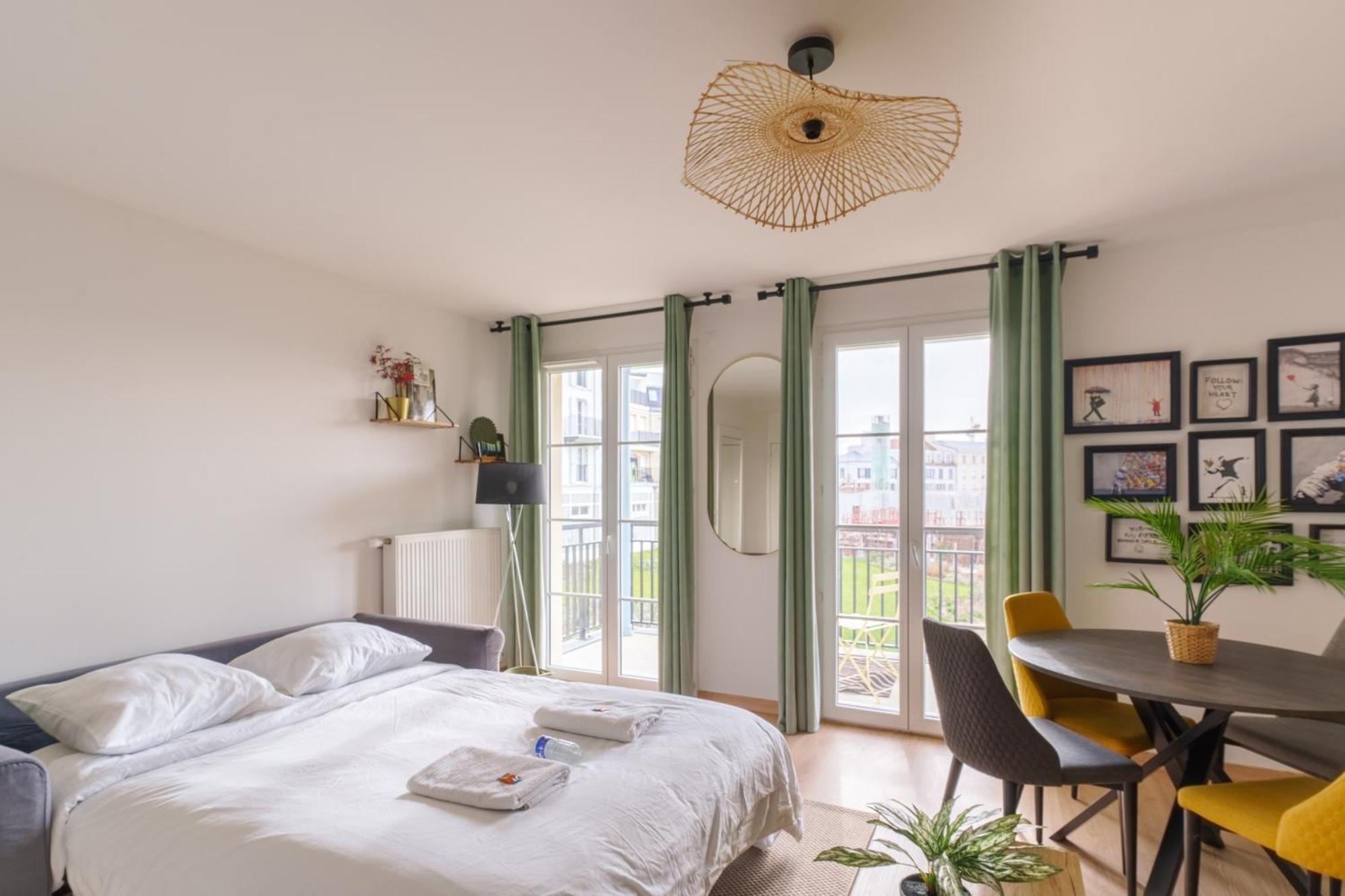 Elegant & Lumineux - Disneyland Paris 塞里斯 外观 照片